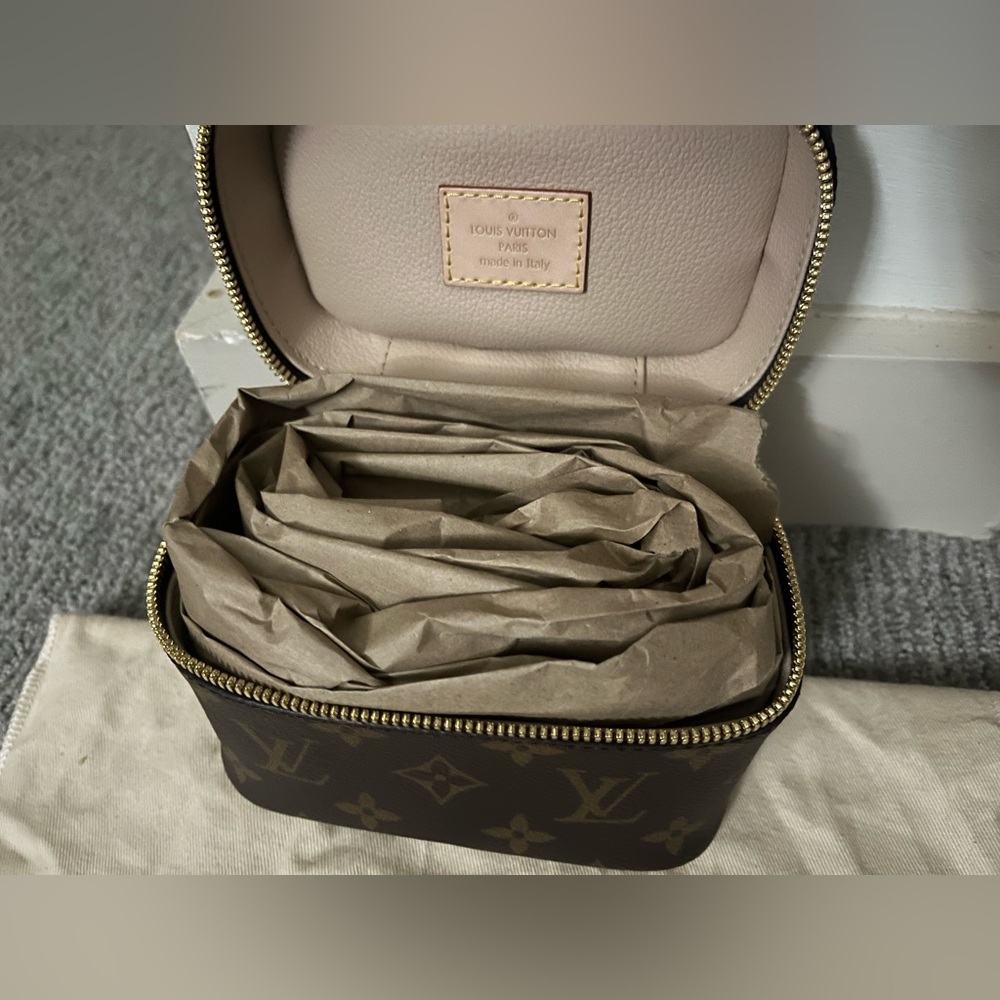 Mini louis vuitton monogram vanity